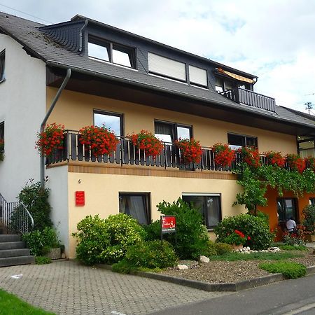 Ferienhaus Stuelb Цельтінґен-Рахтіґ Номер фото